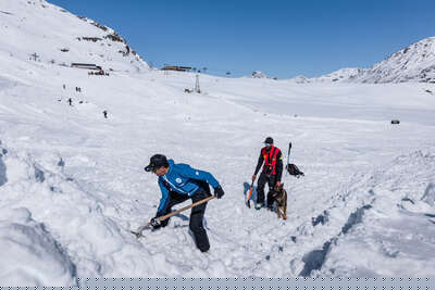 Exercice de secourisme en montagne